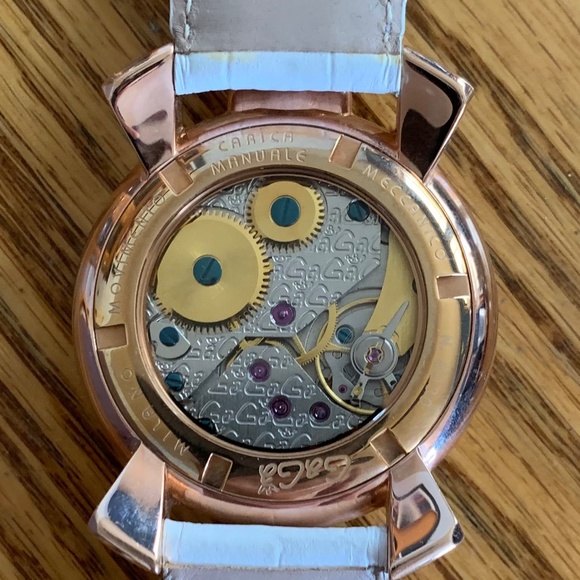 Watches - Picture 4 of 5